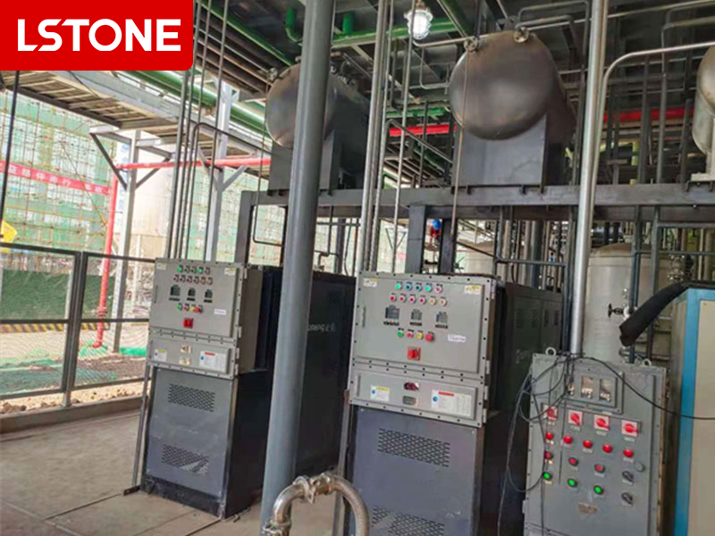 高分子材料加熱油溫機2